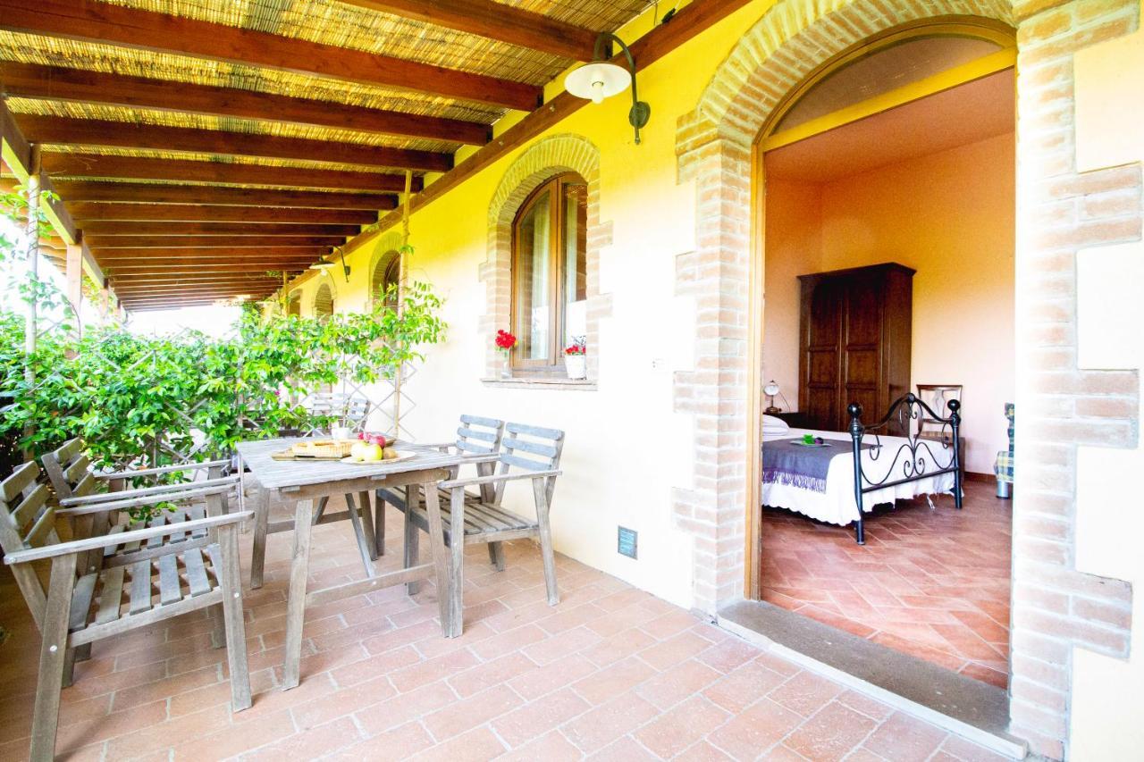Agriturismo Poggio Pistolese Монтайоне Екстер'єр фото